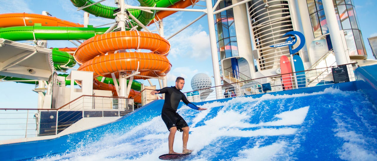 The surf simulator Flowrider