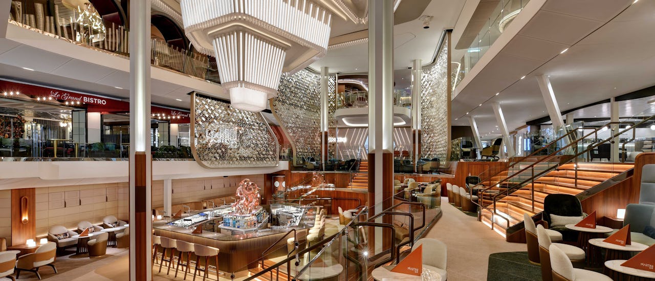 The Grand Plaza is surrounded by restaurants with the Martini bar in the centre