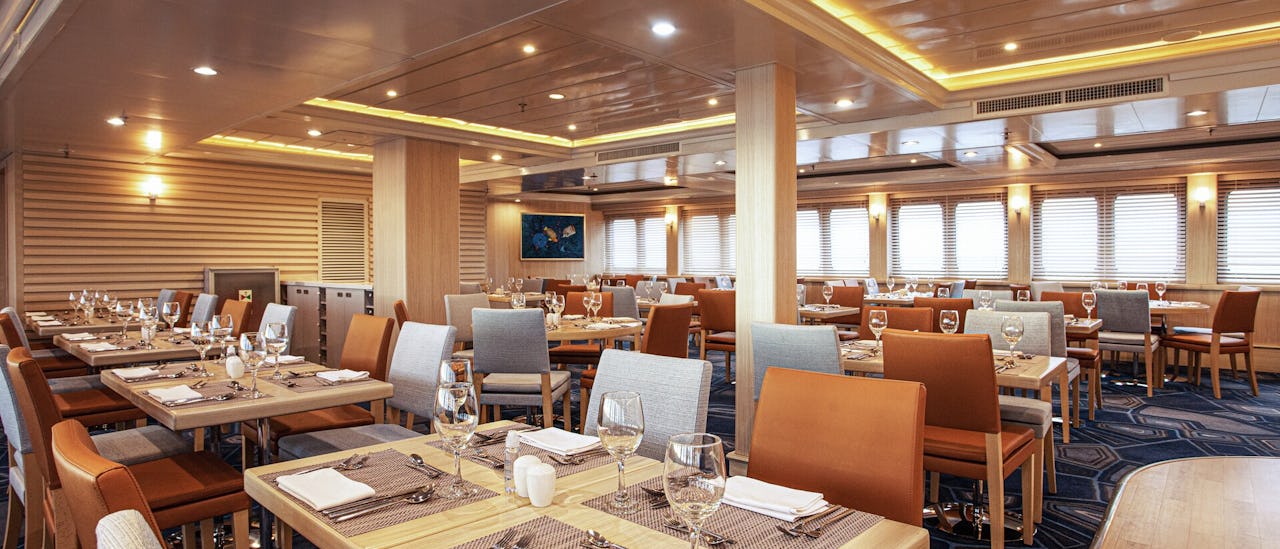 On the lowest level of the ship, you’ll find the delicious, spacious Beagle Restaurant