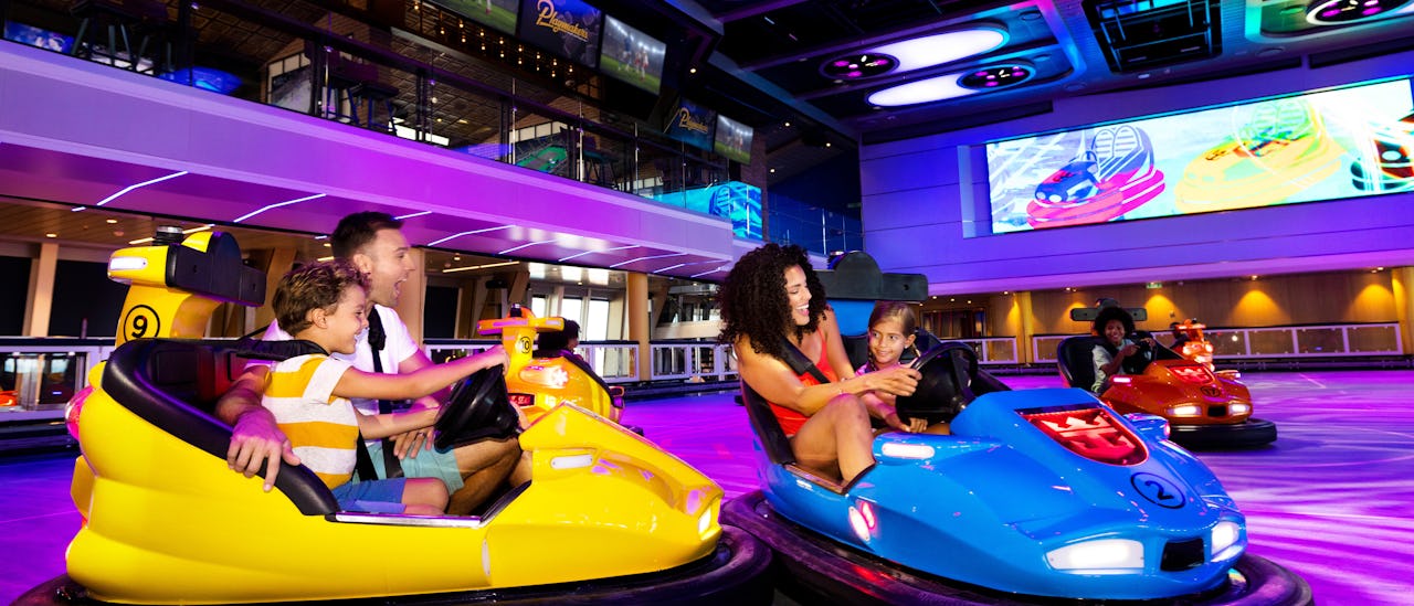 Bumper cars in Seaplex