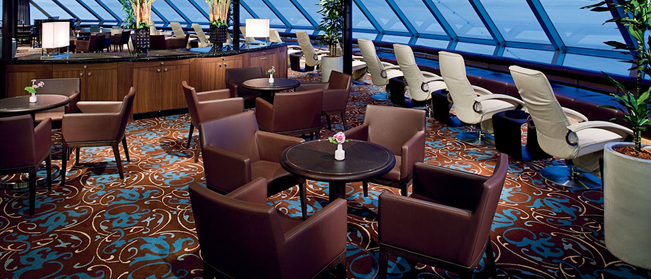 Crow's Nest observation lounge